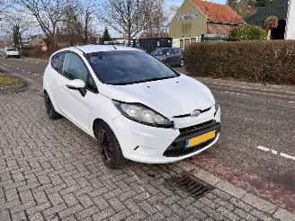 Salvage car Ford Fiesta 1.25-16V 2009/9
