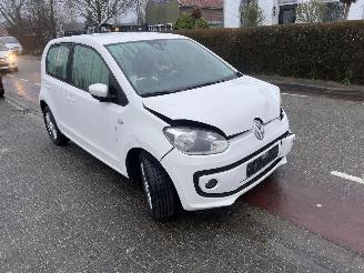 krockskadad bil auto Volkswagen Up! High-Up 2013/12