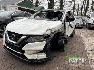 Coche siniestrado Nissan Qashqai Qashqai (J11), SUV, 2013 1.2 DIG-T 16V 2018/7