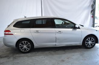 Peugeot 308 1.2 PureT.Blue L. Ex picture 7