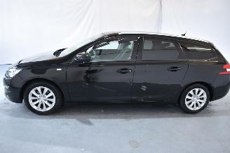 Peugeot 308 1.2 PureTech Style picture 4