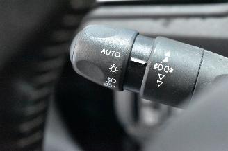 Peugeot 308 1.2 PureTech Style picture 25