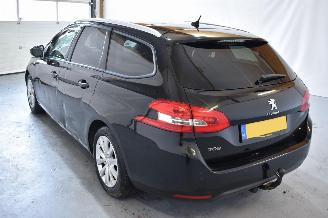 Peugeot 308 1.2 PureTech Style picture 5