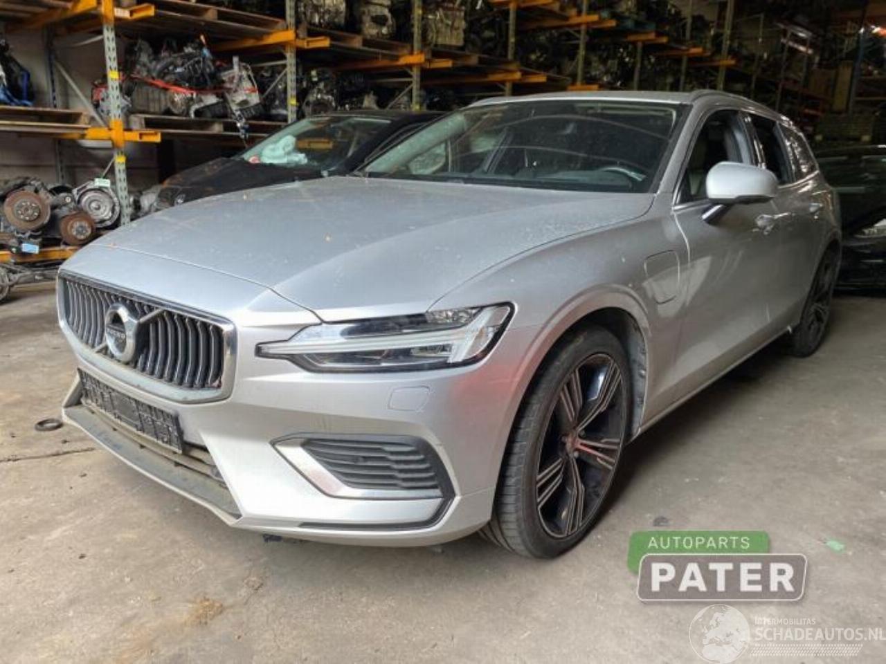 Volvo V-60 V60 II (ZW), Combi, 2018 2.0 T6 16V Twin Engine