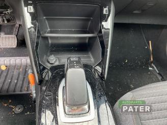 Peugeot 2008 2008 (UD/UK/UR/US/UX), MPV, 2019 e-2008 50 kWh picture 10