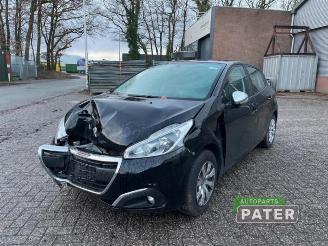 demontáž osobní automobily Peugeot 208 208 I (CA/CC/CK/CL), Hatchback, 2012 / 2019 1.2 Vti 12V PureTech 82 2017/4