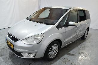 Ford Galaxy 2.3-16V Ghia picture 3