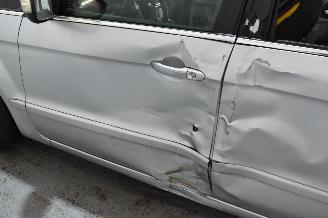 Ford Galaxy 2.3-16V Ghia picture 11