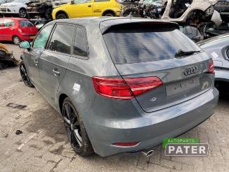 Audi A3 A3 Sportback (8VA/8VF), Hatchback 5-drs, 2012 / 2020 1.6 TDI Ultra 16V picture 6