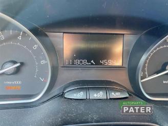 Peugeot 208 208 I (CA/CC/CK/CL), Hatchback, 2012 / 2019 1.0 Vti 12V PureTech picture 10