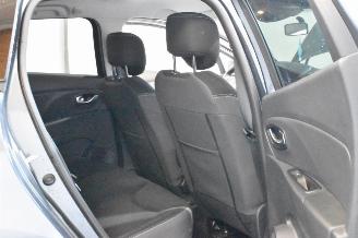 Renault Clio 0.9 TCe Limited picture 16