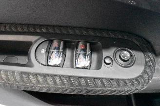 Mini Countryman COOPER SE ALL4 picture 22