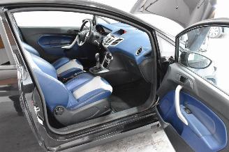 Ford Fiesta  picture 13