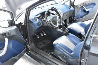 Ford Fiesta  picture 17