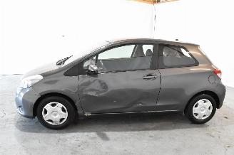 Toyota Yaris 1.0 VVT-i Aspiration picture 4