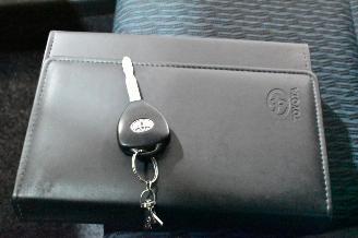 Toyota Yaris 1.0 VVT-i Aspiration picture 32