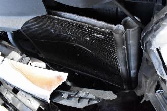 Peugeot 208 1.2 PureT. Signature picture 16