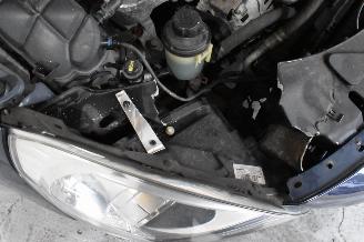 Volvo V-60 1.6 T3 Momentum picture 14