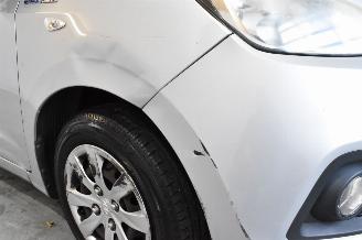 Hyundai I-10 1.0i i-Drive picture 11