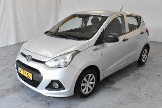 Hyundai I-10 1.0i i-Drive picture 3