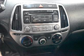 Hyundai I-20 1.2i i-Motion picture 28