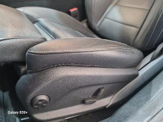 Mercedes E-klasse 400D 4-Matic Advantage picture 24