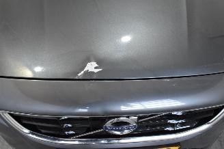 Volvo V-40 1.6 D2 Momentum picture 9