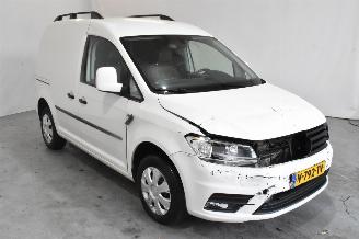 krockskadad bil bedrijf Volkswagen Caddy 2.0 TDI L1H1 BMT Com 2019/1