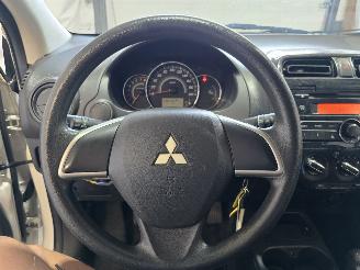 Mitsubishi Space-star Cool Plus 1.0 picture 27