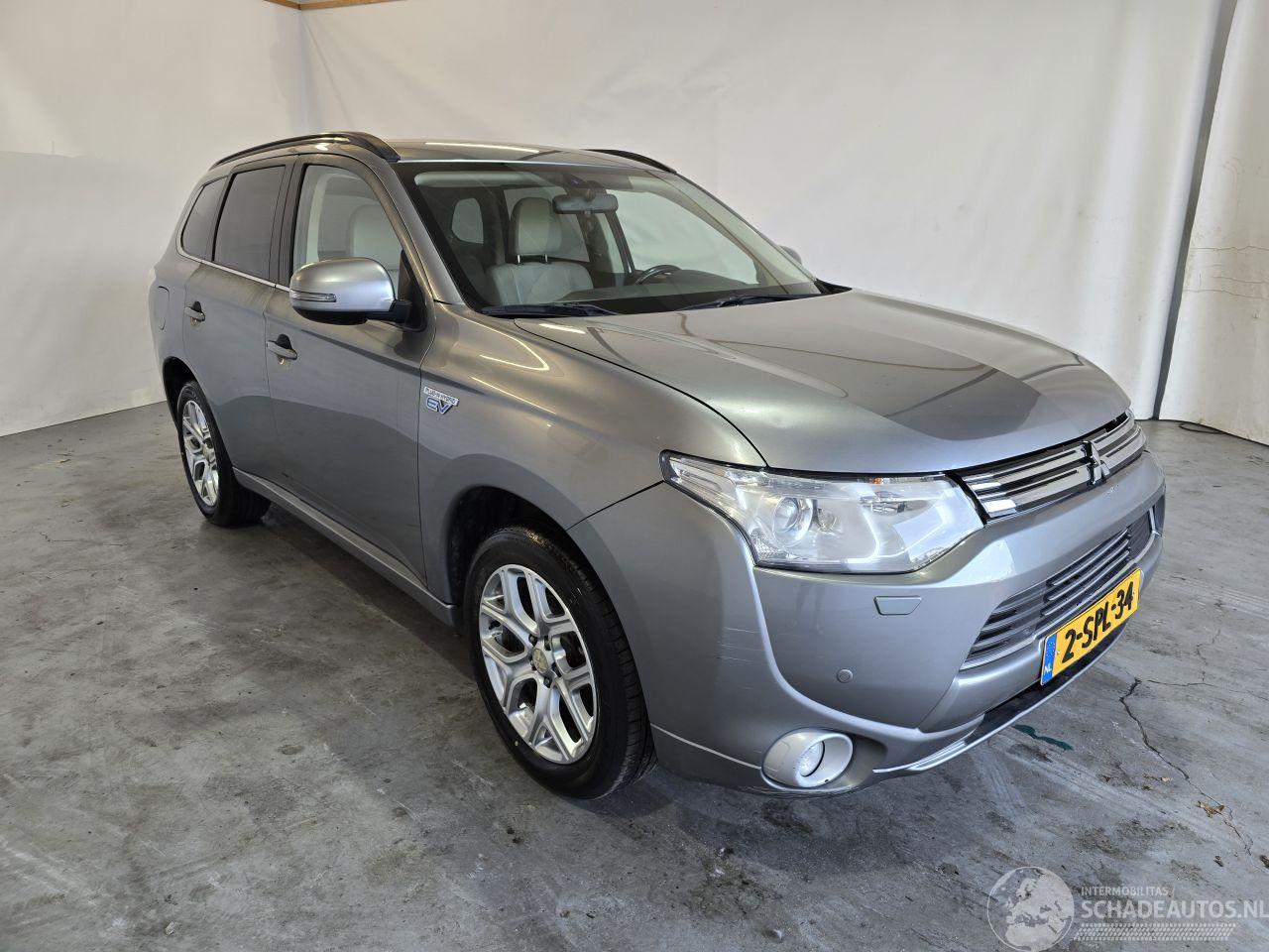 Mitsubishi Outlander 2.0 PHEV Instyle
