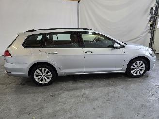 Volkswagen Golf 1.0 TSI Comfortline picture 8