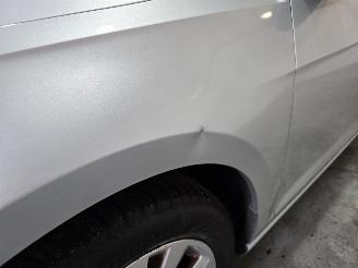 Volkswagen Golf 1.0 TSI Comfortline picture 11