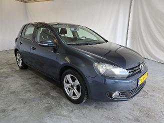 krockskadad bil auto Volkswagen Golf 1.2 TSI TourII BlueM 2010/10