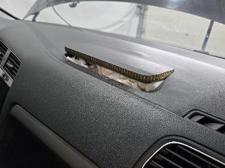 Volkswagen Golf 1.0 TSI Comfortline picture 15