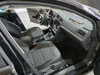 Volkswagen Golf 1.0 TSI Comfortline picture 19