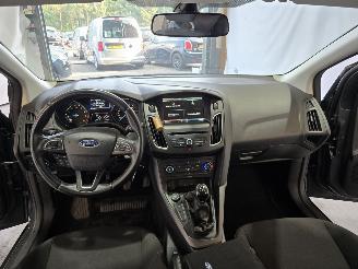 Ford Focus 1.0 1.0 Trend Edition picture 25