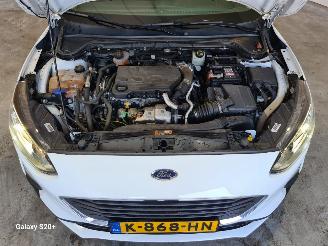 Ford Focus 1.5 EcoBl. Tr.Ed.Bns picture 14