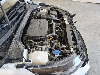 Kia Ceed 1.5 T-GDi DynamicLine. picture 17