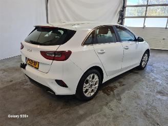 Kia Ceed 1.5 T-GDi DynamicLine. picture 7