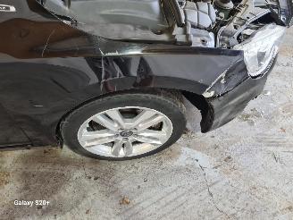 Volvo V-60 2.4 D5 Twin Engine Lease Edition picture 11