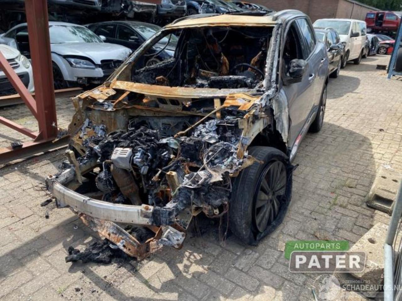 Peugeot 3008 3008 II (M4/MC/MJ/MR), MPV, 2016 1.2 12V e-THP PureTech 130