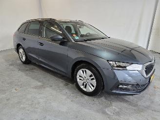 Unfallwagen Skoda Octavia 1.0 TSI Ambition 2021/7