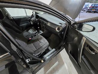 Toyota Auris 2.0D Bussines Pro picture 19