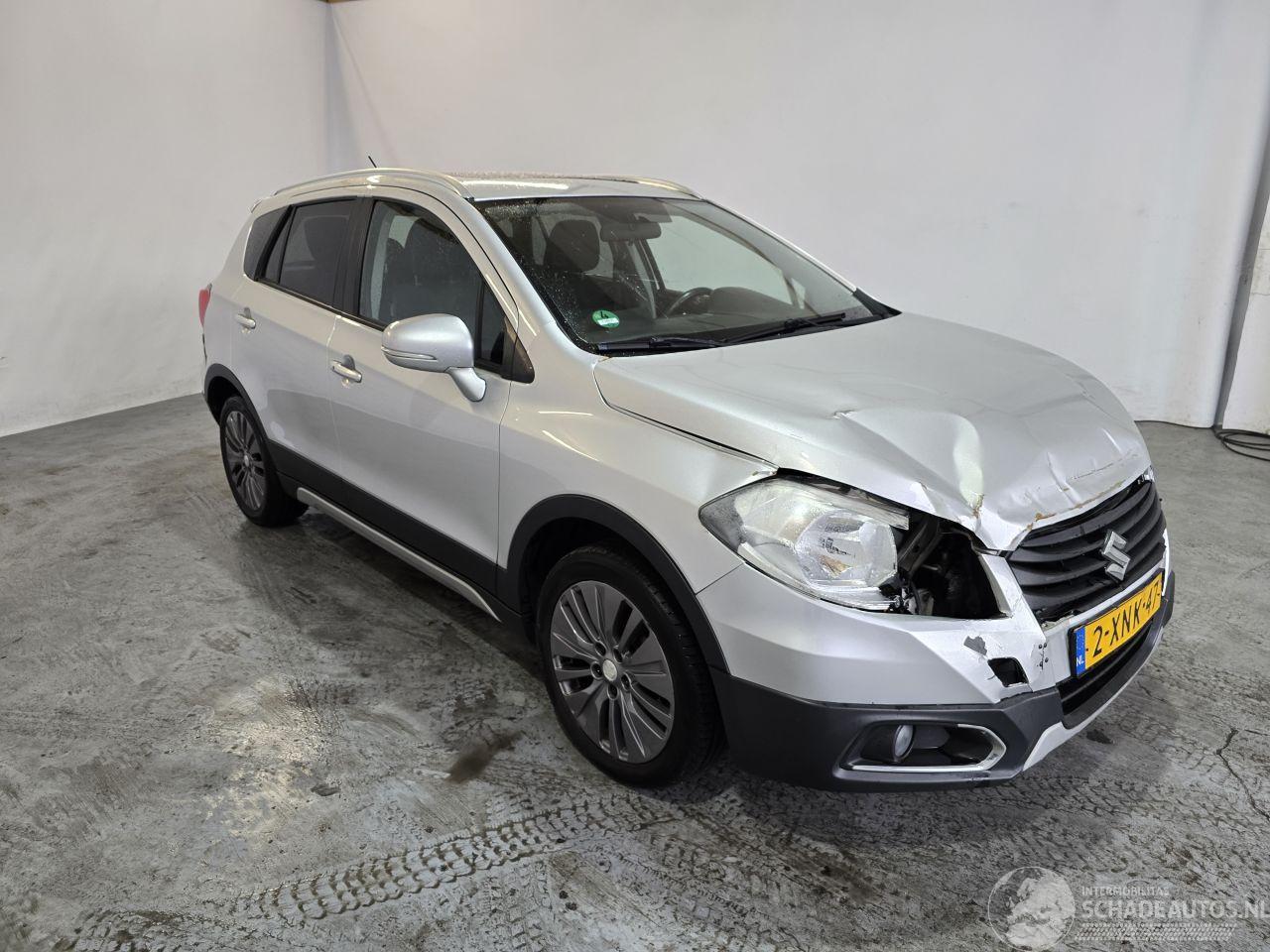 Suzuki SX4 S-CROSS 1.6 EXCLUSIVE