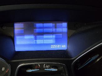 Ford Focus 1.0 EcoB. Titanium picture 19