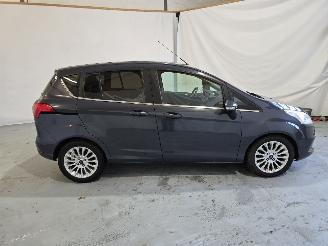 Ford B-Max 1.0 EcoB. Titanium picture 8