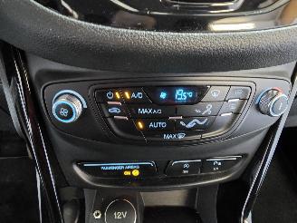 Ford B-Max 1.0 EcoB. Titanium picture 34