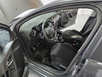 Citroën C1 1.0 VTi Collection picture 19