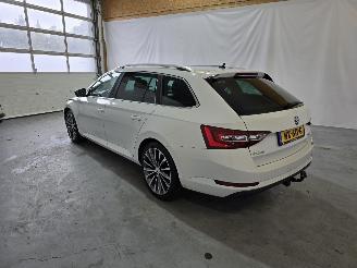 Skoda Superb 1.6 TDI Ambition Bns picture 5