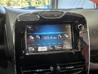 Renault Clio 0.9 TCe Expression picture 29